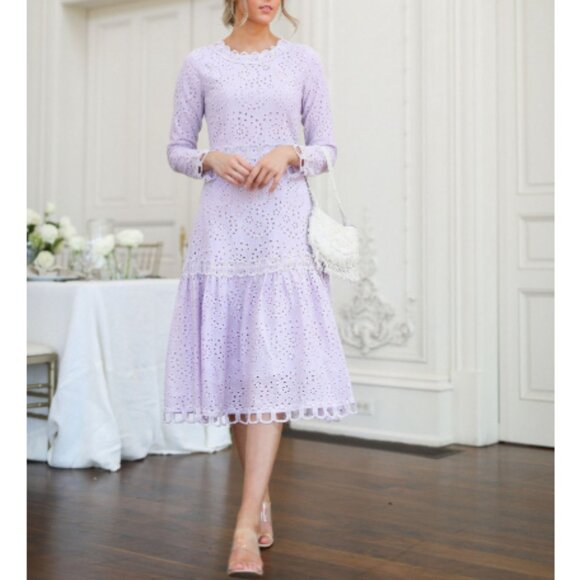 SOLD DO NOT buy Medium Women's Purple Eyelet England in Spring Dress - Picture 2 of 13